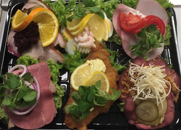 6 stk. uspecificeret smørrebrød
